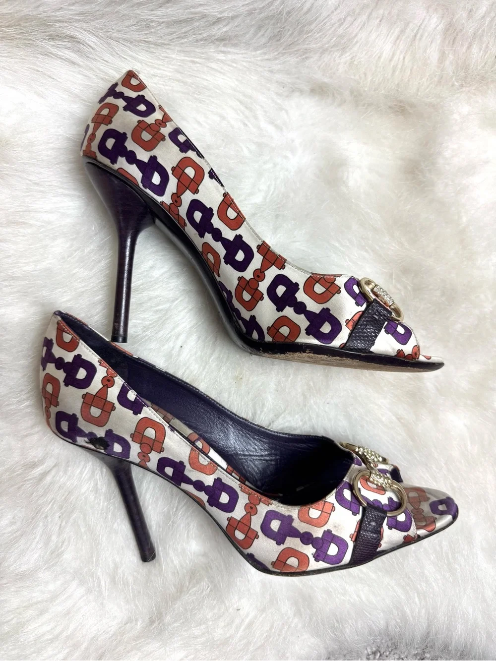 Gucci Vintage Satin Horsebit Crystal Open Toe Heels 8.5 - Picture 7 of 10